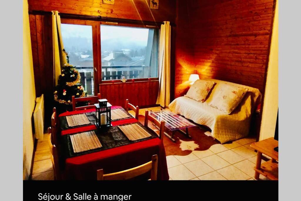 Superbe Appartement Au Centre De Samoëns Exteriör bild